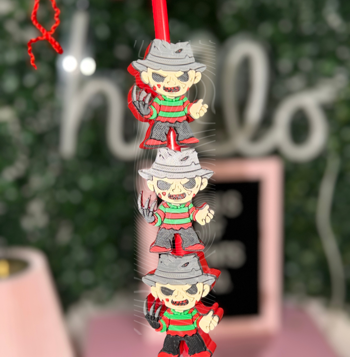 Fr3ddy straw topper